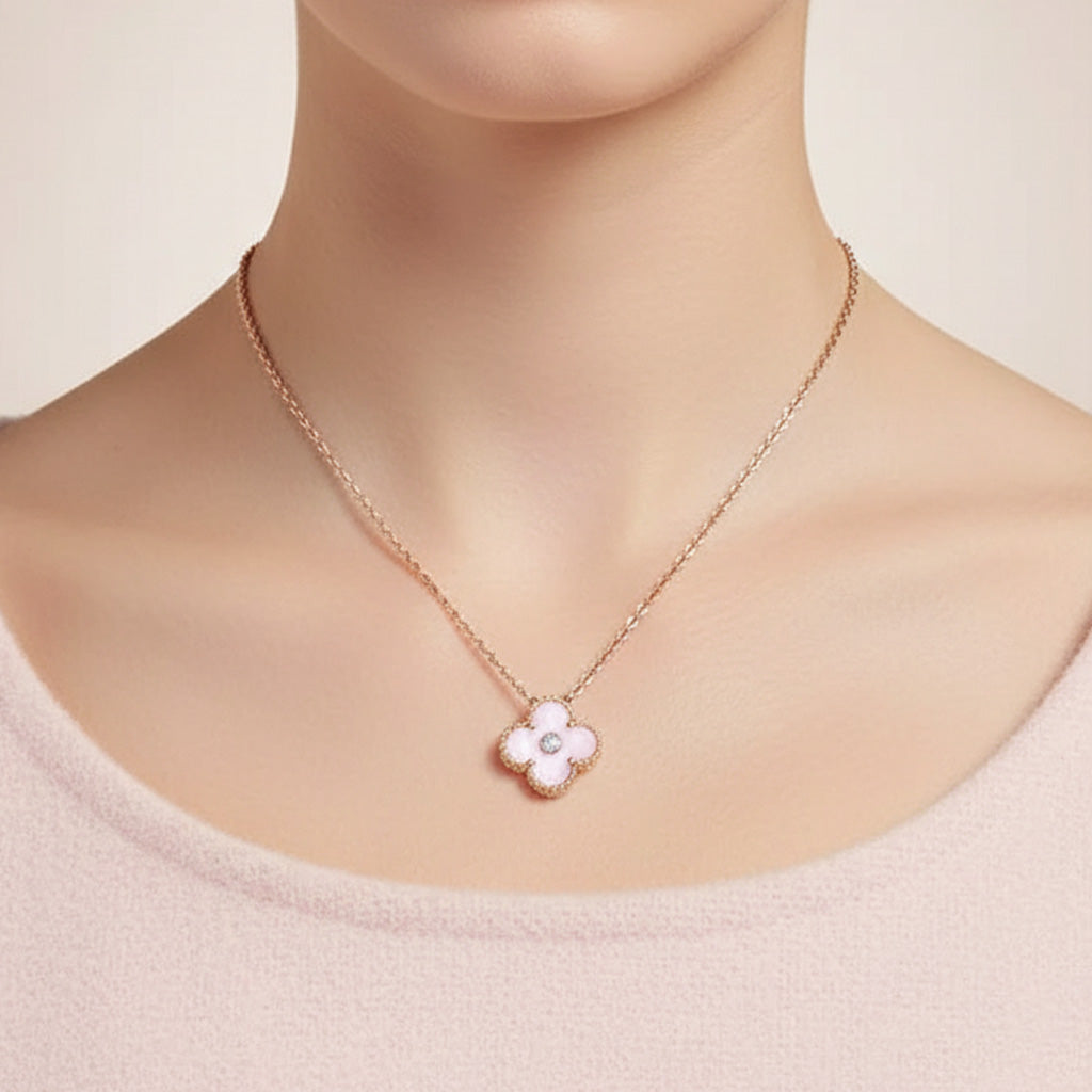Sweet Alhambra Pink Clover Necklace