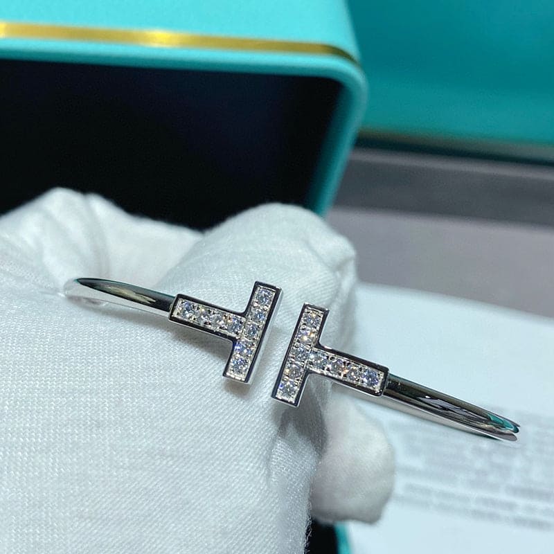 T Open Bracelet