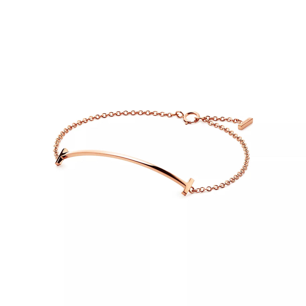 T Smile Curved Bracelet