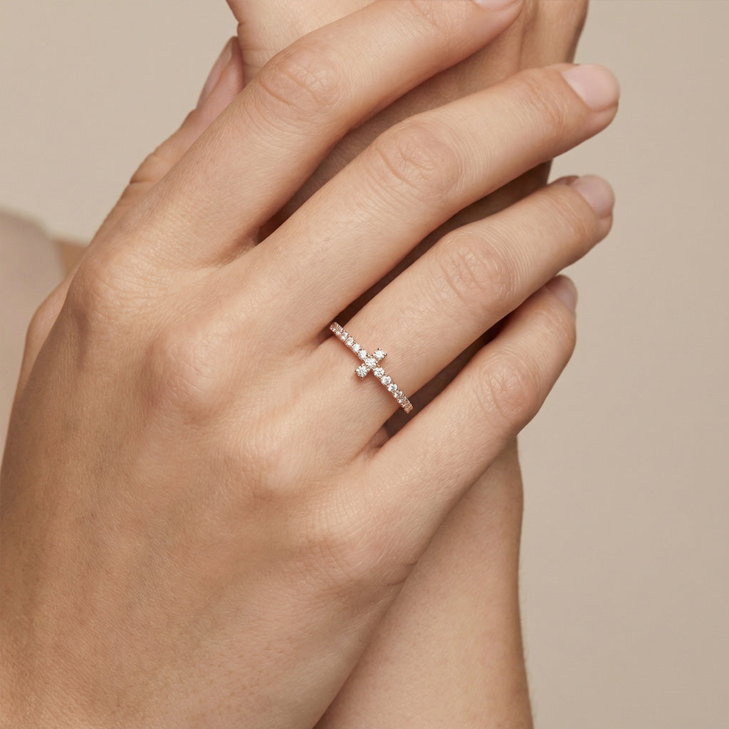 T Wire Band Ring