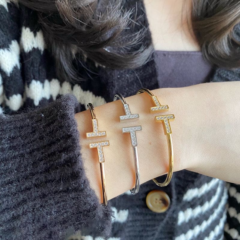 T Wire Small Bracelet