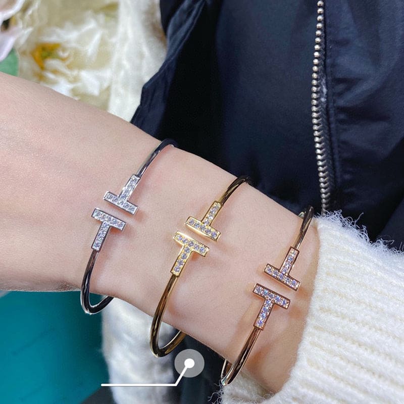 T Wire Small Bracelet