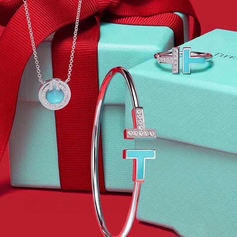 T Wire Ring With Turquoise