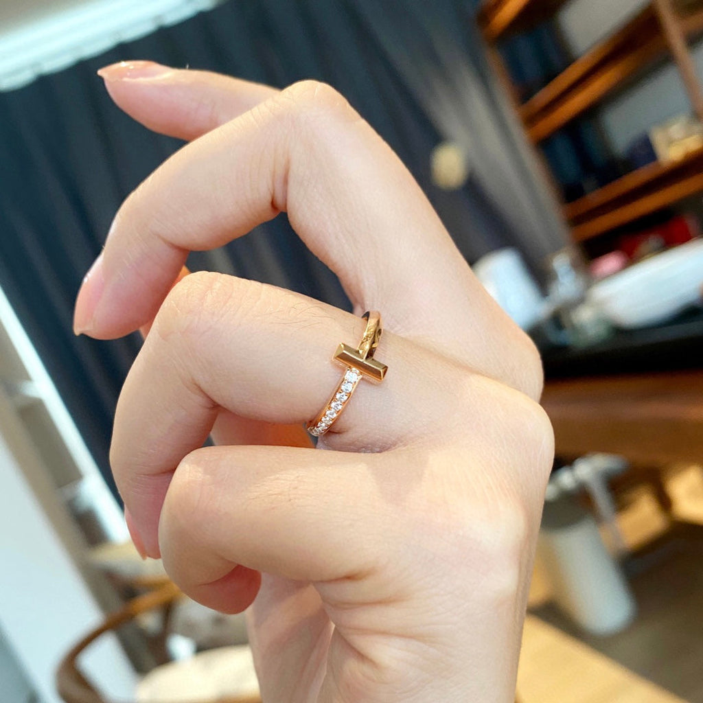 T1 Pavé Band Ring