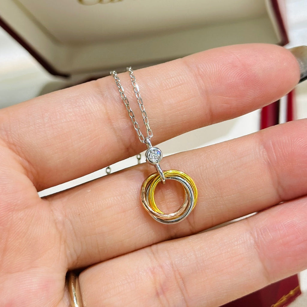 Trinity Interlock Circle Necklace