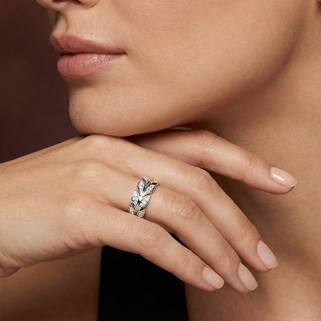 Victoria Vine Band Ring