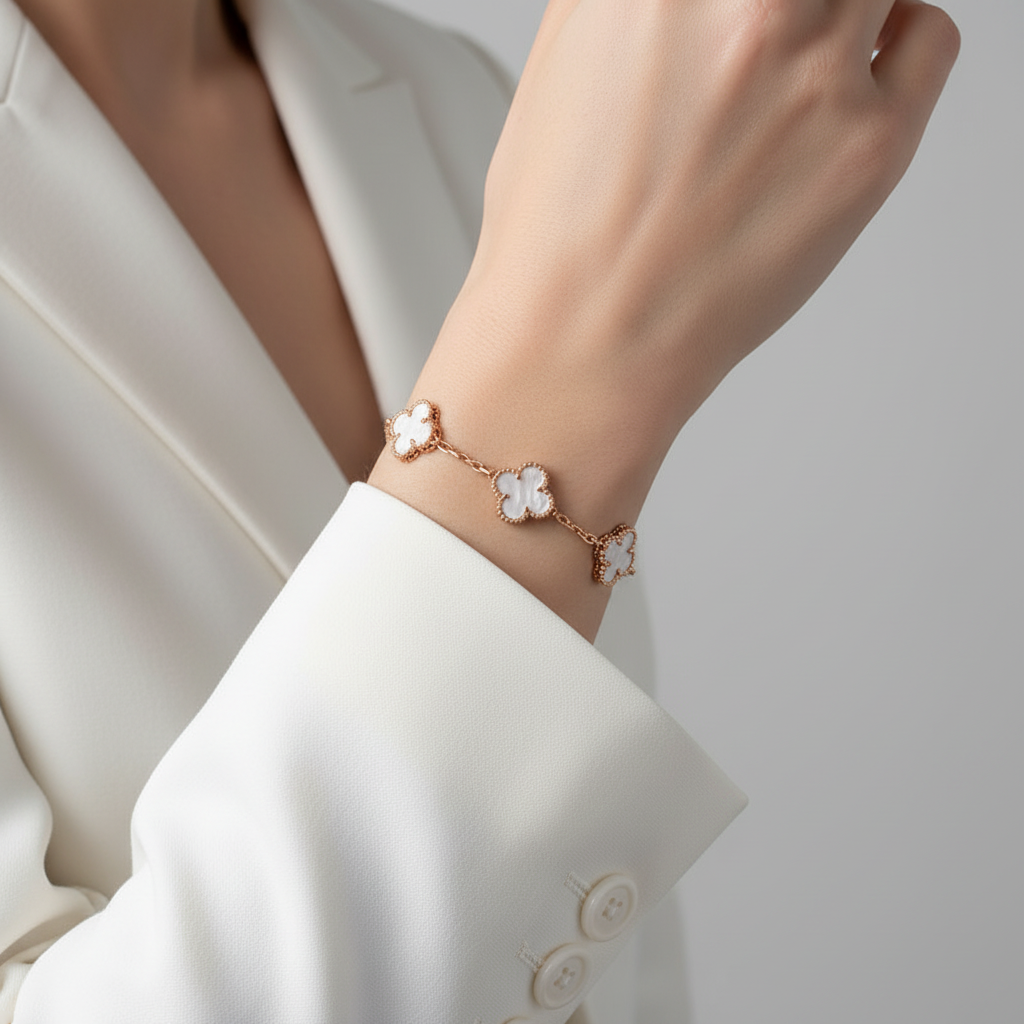 Vintage Alhambra Five Motifs Mother of Pearl Bracelet