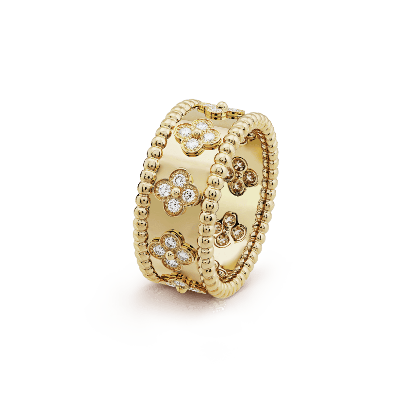 Wide Band Clover Ring