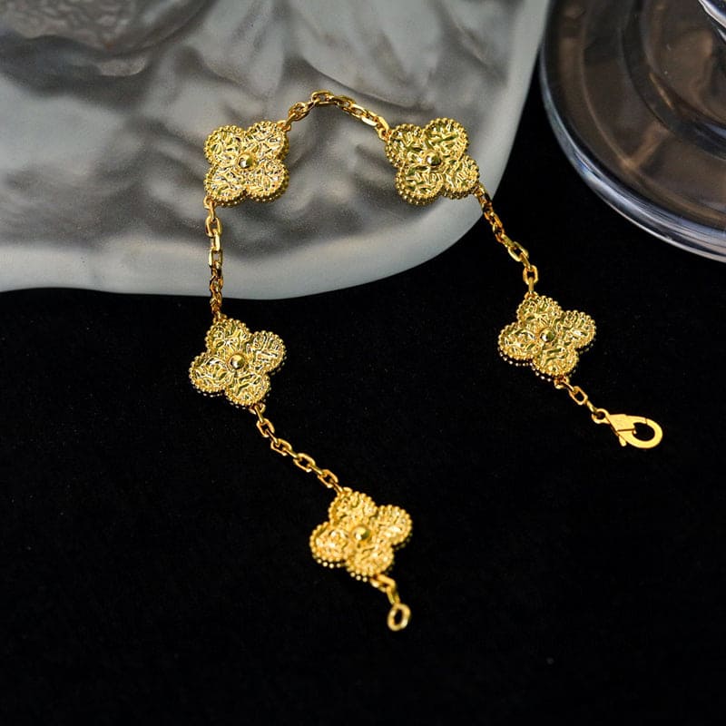 Five Motifs Clover Bracelet